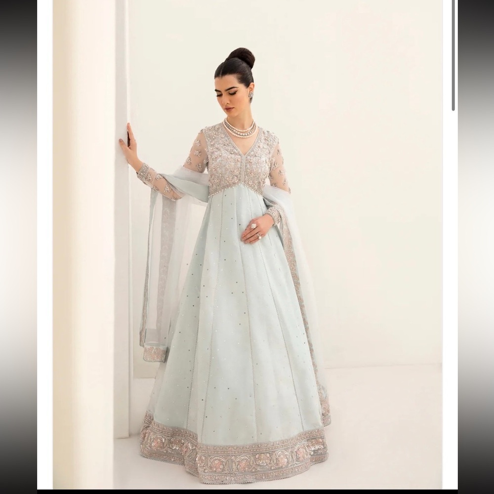 Pakistani designer Raja Salahuddin peshwas trouser duppata